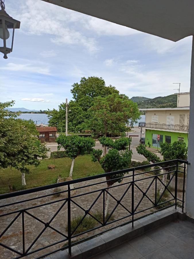 Anastasia - Efthimios Apartments Agios Konstantinos  외부 사진