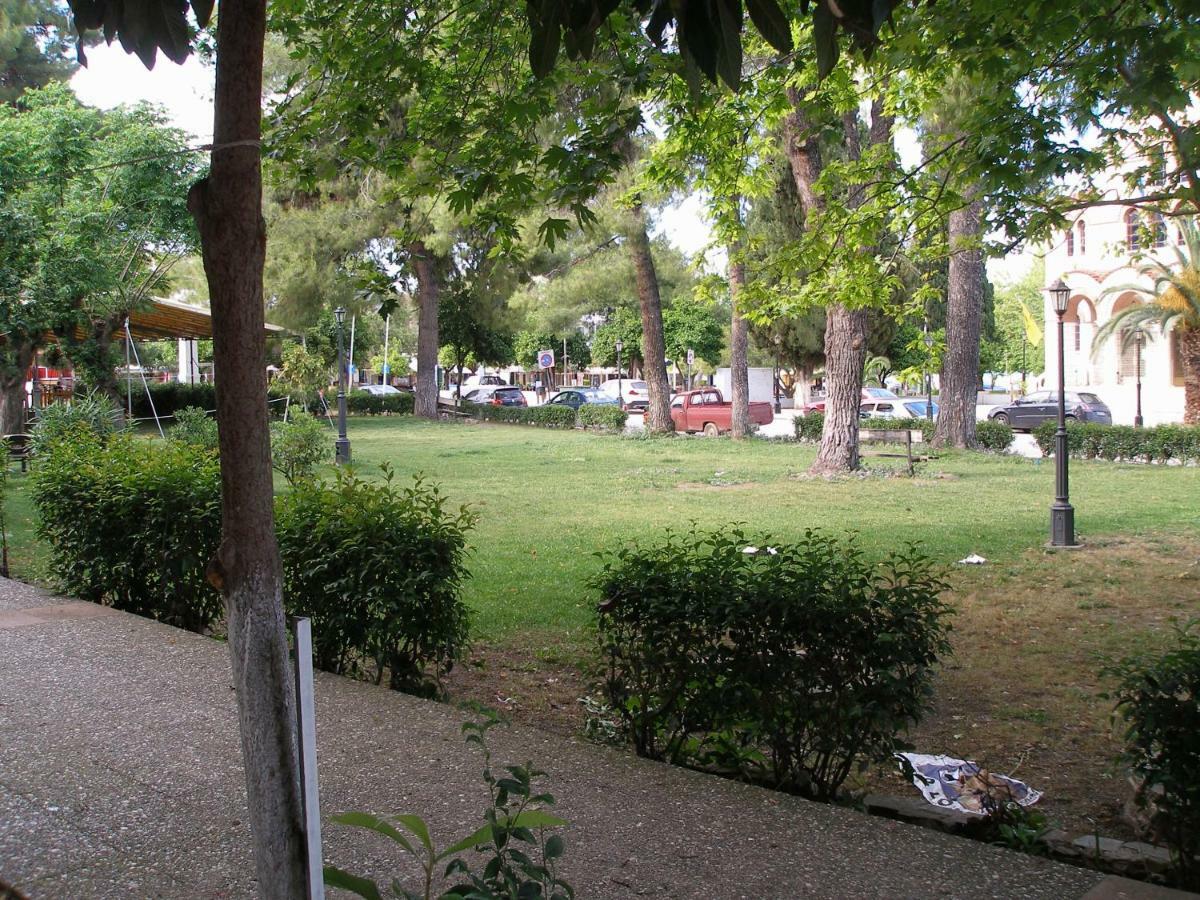 Anastasia - Efthimios Apartments Agios Konstantinos  외부 사진